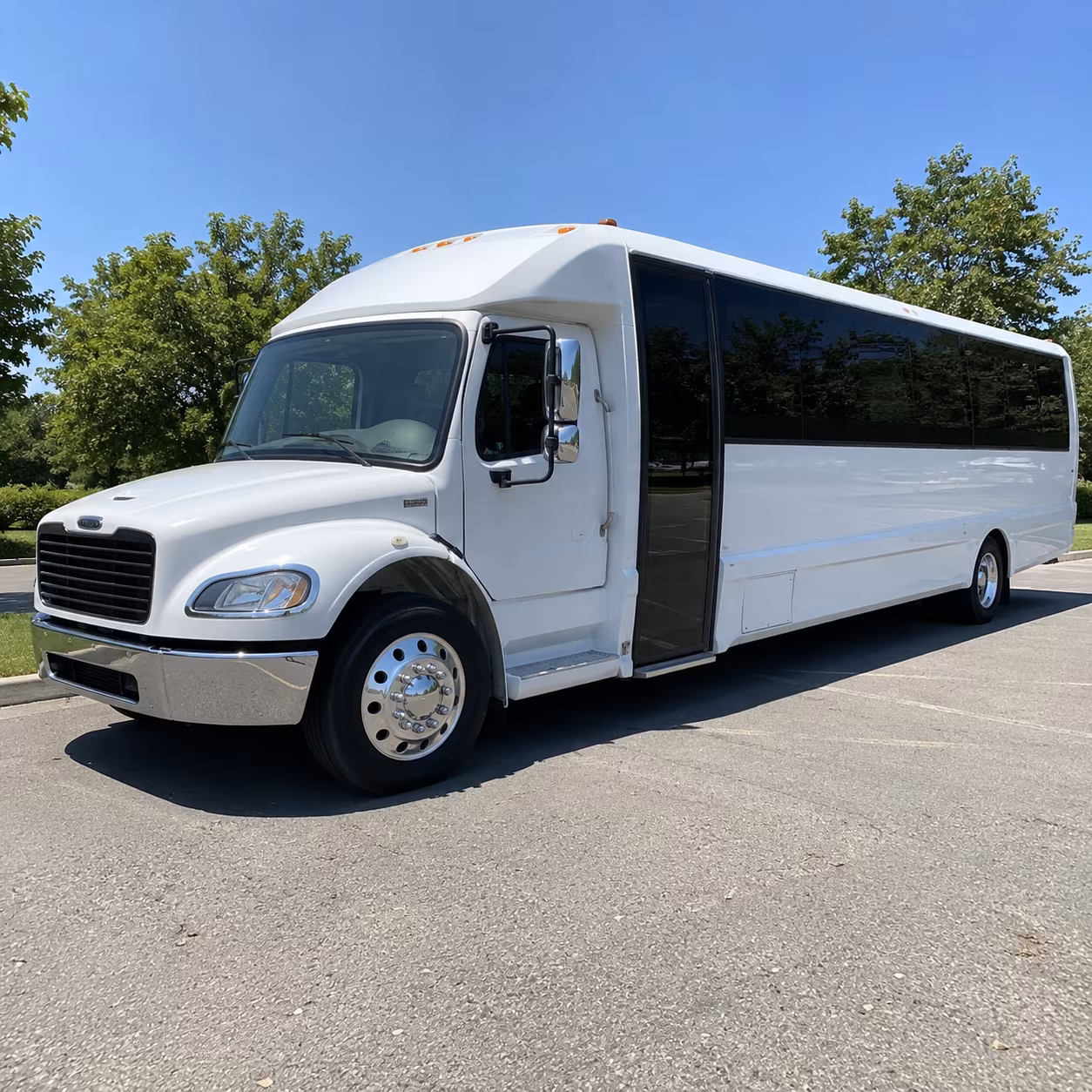 corporate airport transfer buses to newark liberty and beyond