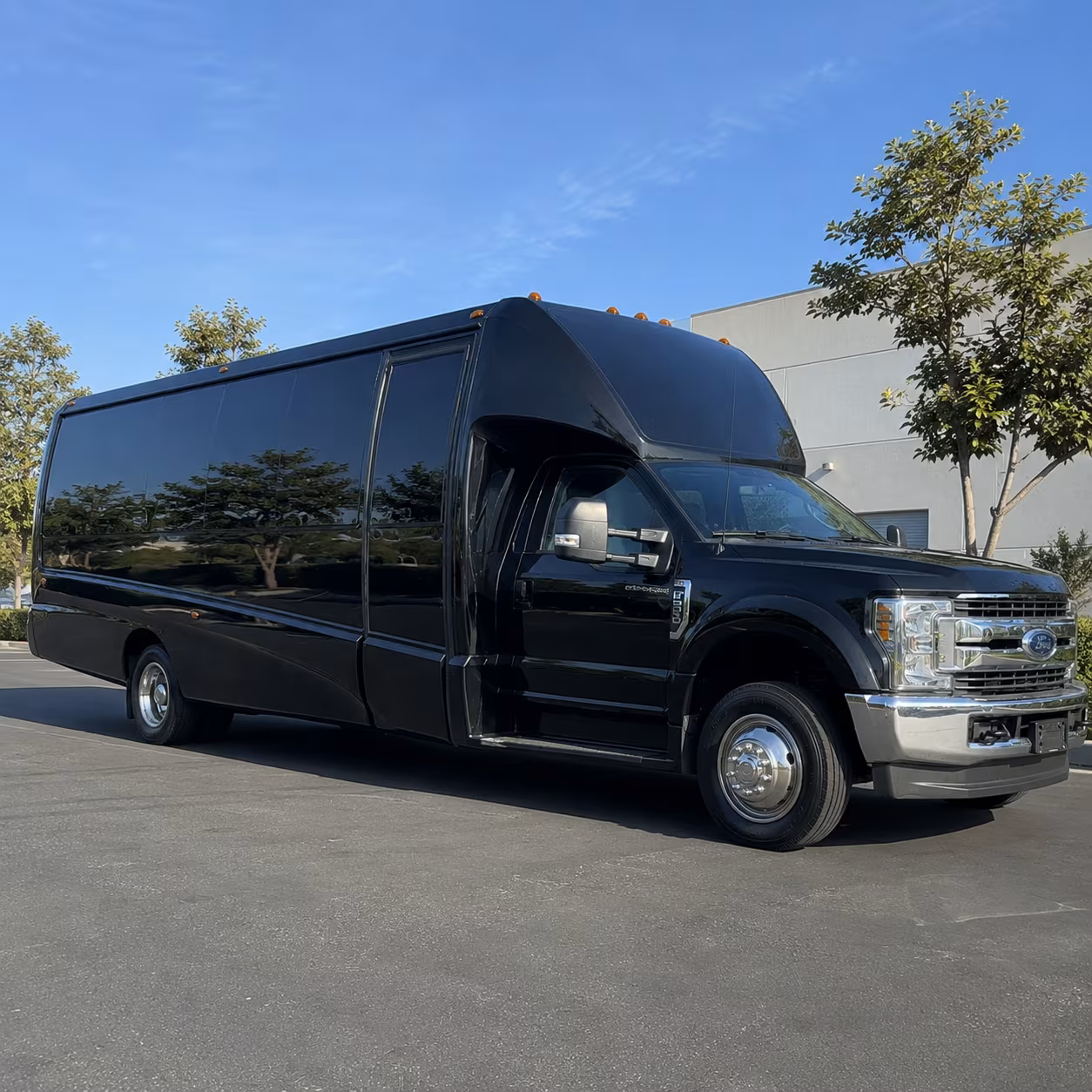 holiday party bus rental
