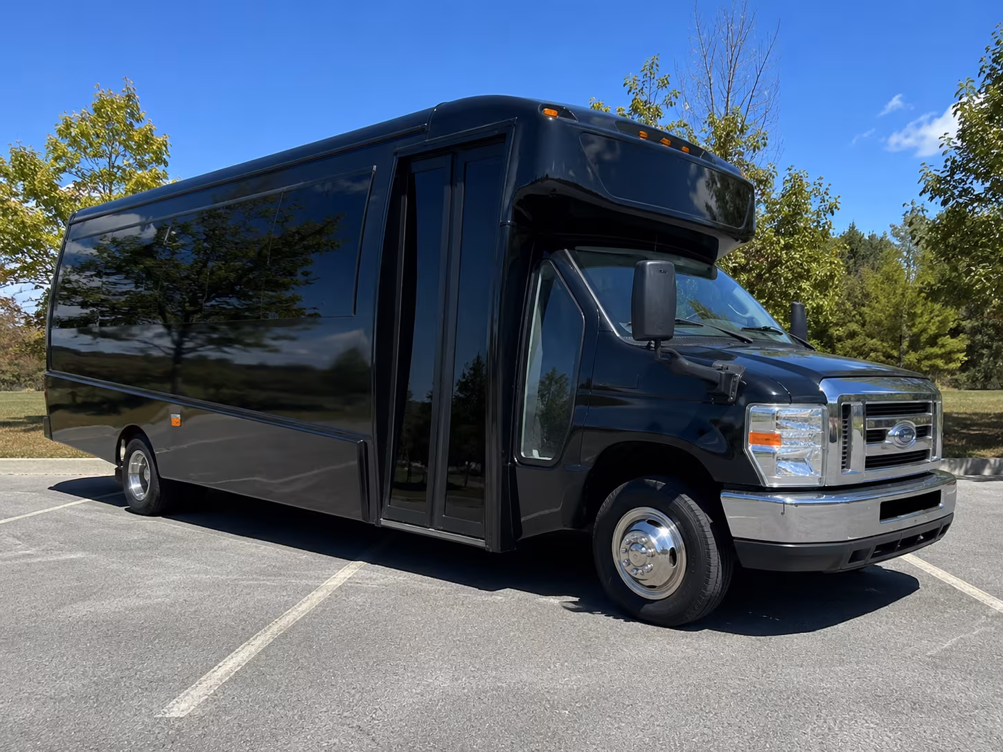 minibuses and charter buses to red bulls matches at sports illustrated stadium