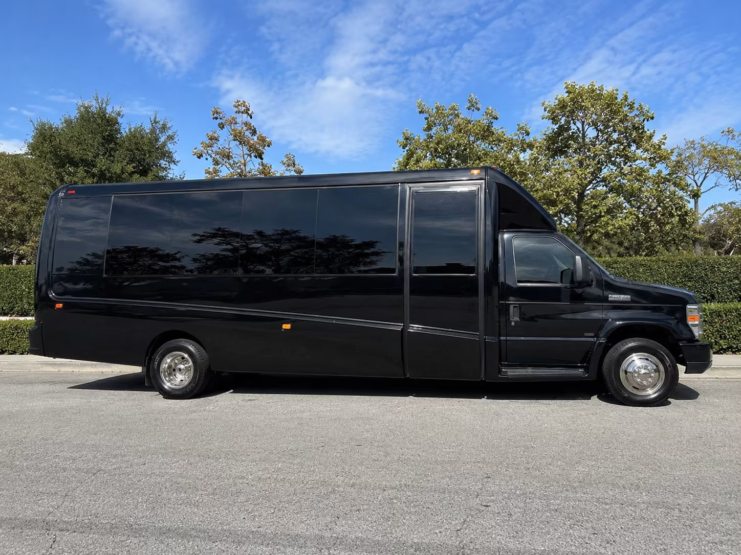 minibuses for piscataway youth group events and club trips