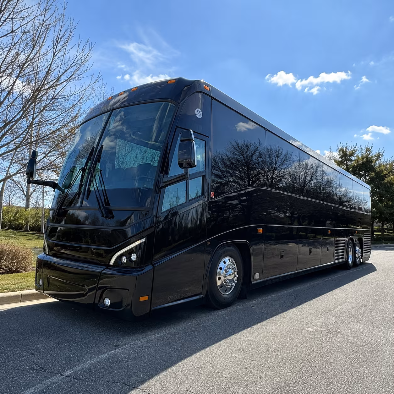 piscataway 56 passenger charter bus