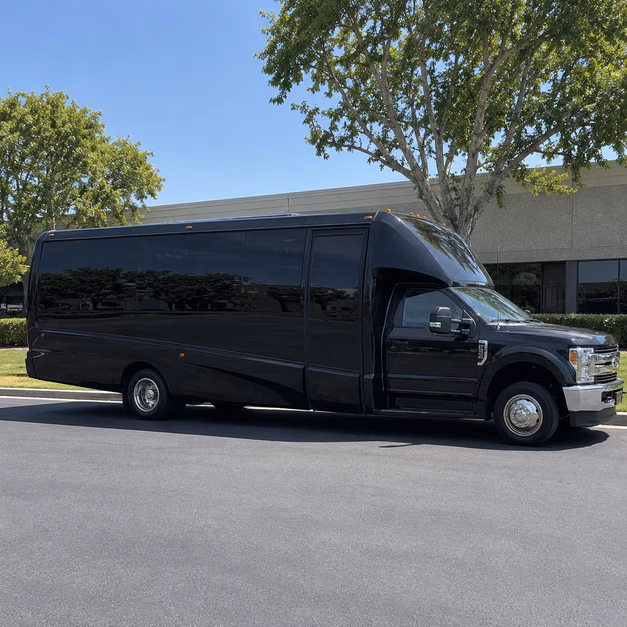 rutgers games sporting events piscataway party bus rental